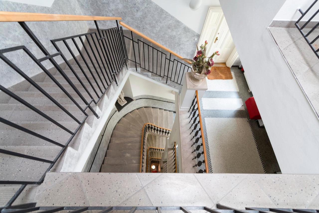 Days - Modern - New Town Apartamento Praga