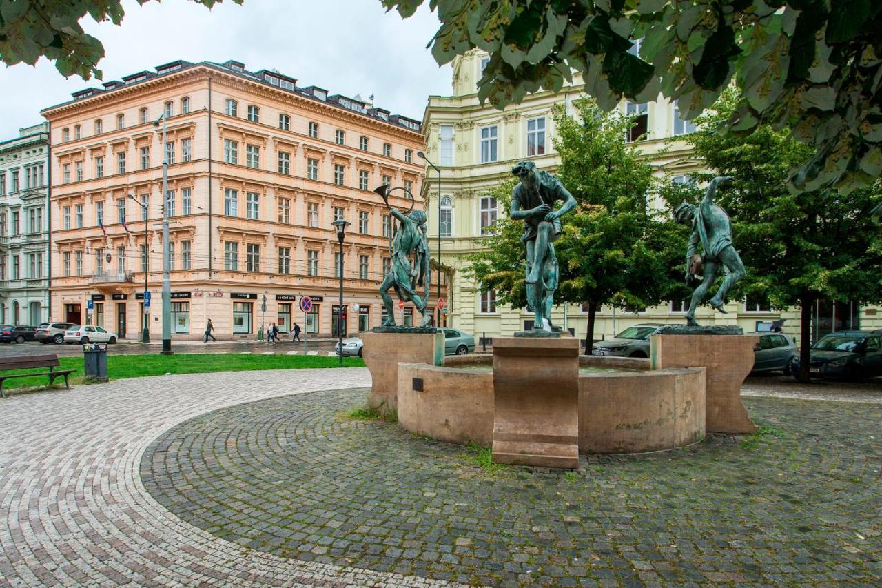 Days - Modern - New Town Apartamento Praga